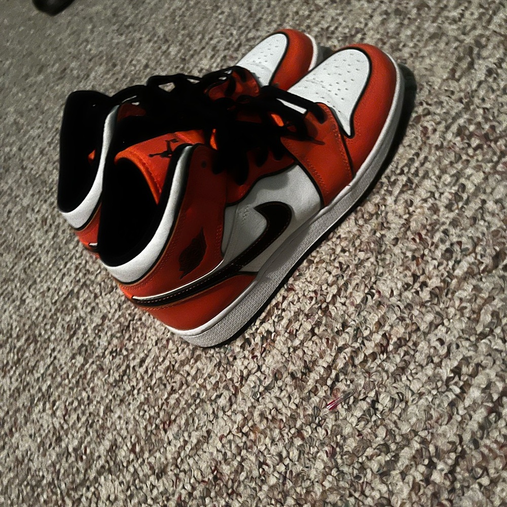 Jordan 1